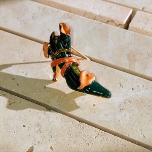 Vintage 90's KJL Kenneth Jay Lane Green Enamel Calla Lily High Heel Pin